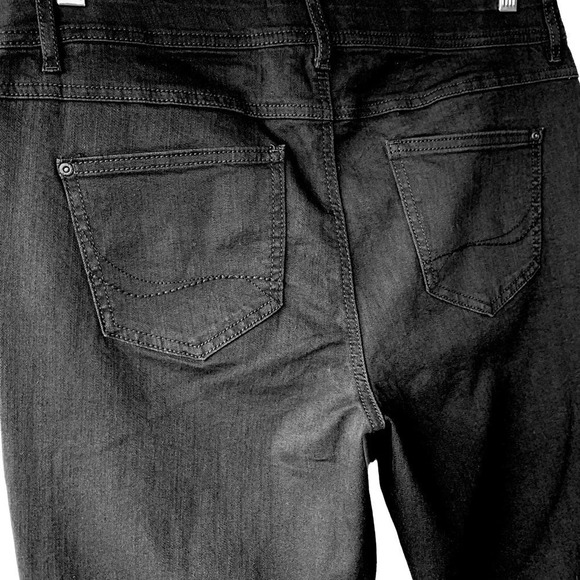 C Est 1946 Classic Black Denim Jeans Size 14 Straight Leg High Waist Stretch W35 - Picture 10 of 16